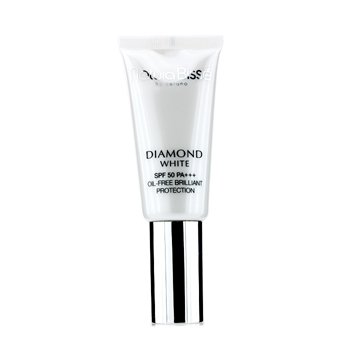 Diamond White Oil-Free Brilliant Protección SPF 50 PA +++