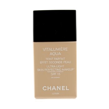 Chanel Vitalumiere Aqua Maquillaje Ultra Ligero Perfeccionante de Piel SPF 15 - # 20 Beige