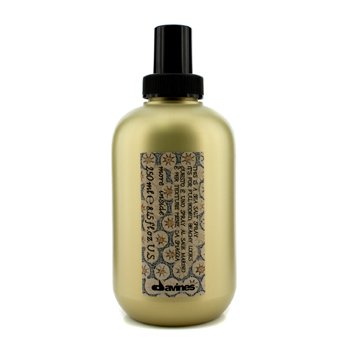Davines More Inside Este Es Un Spray de Sal de Mar (Para un Look Playero de Cuerpo Completo)