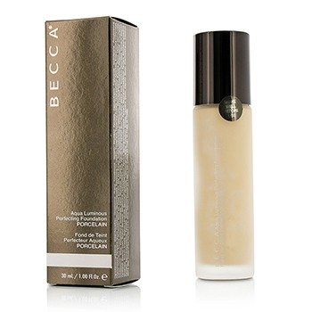 Aqua Luminous Perfecting Foundation - Porcelain