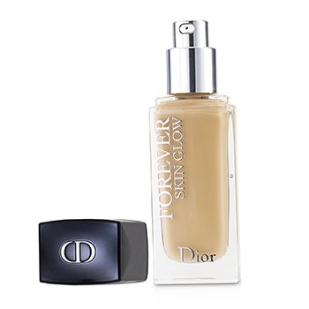 Base de maquillaje Dior Forever Skin Glow 24H Wear Radiant Perfection FPS 35 - # 1.5N (Neutro)