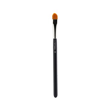 195 Brocha de Corrector Sintético